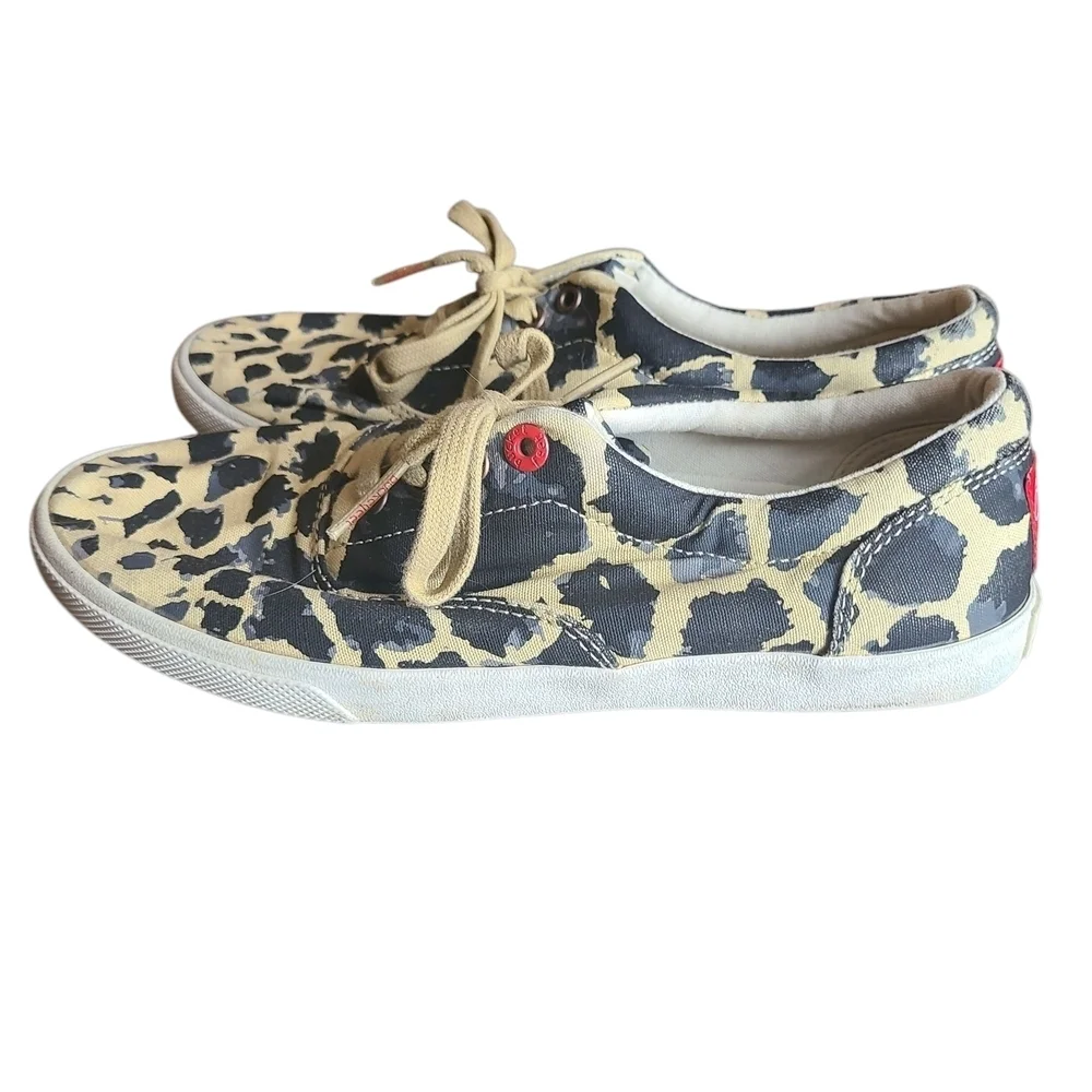 Bucketfeet Vintage Giraffe Print Canvas Sneakers Women’s 8 Low Top